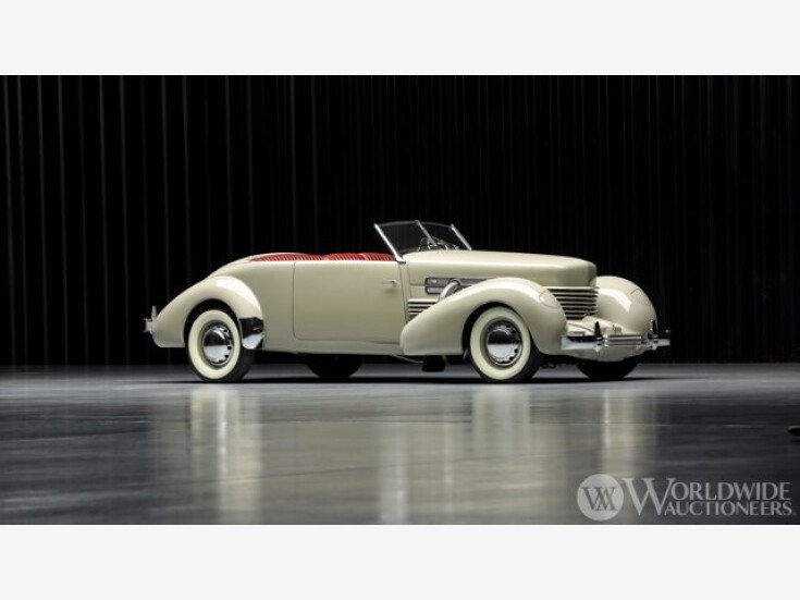 Thumbnail Photo undefined for 1937 Cord 812