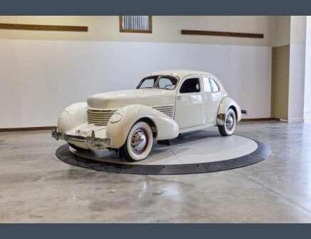 Photo 1 for 1937 Cord 812
