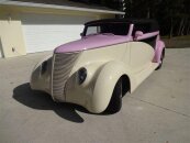 1937 Ford Custom