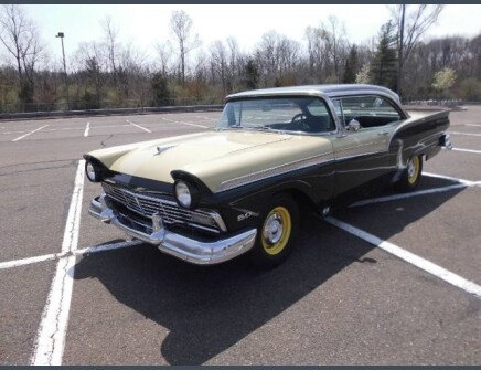 Photo 1 for 1957 Ford Fairlane