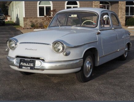 Photo 1 for 1960 Panhard PL 17