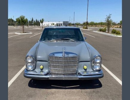Photo 1 for 1969 Mercedes-Benz 280S