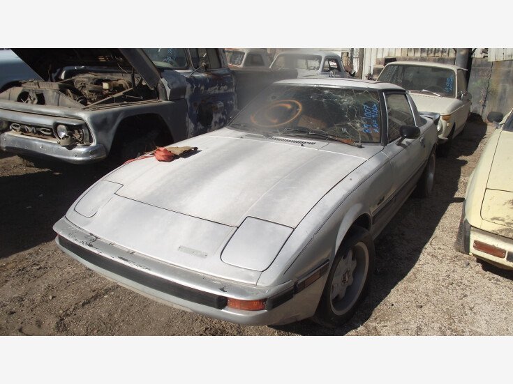 Thumbnail Photo undefined for 1985 Mazda RX-7
