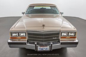 1986 Cadillac Fleetwood Brougham Sedan