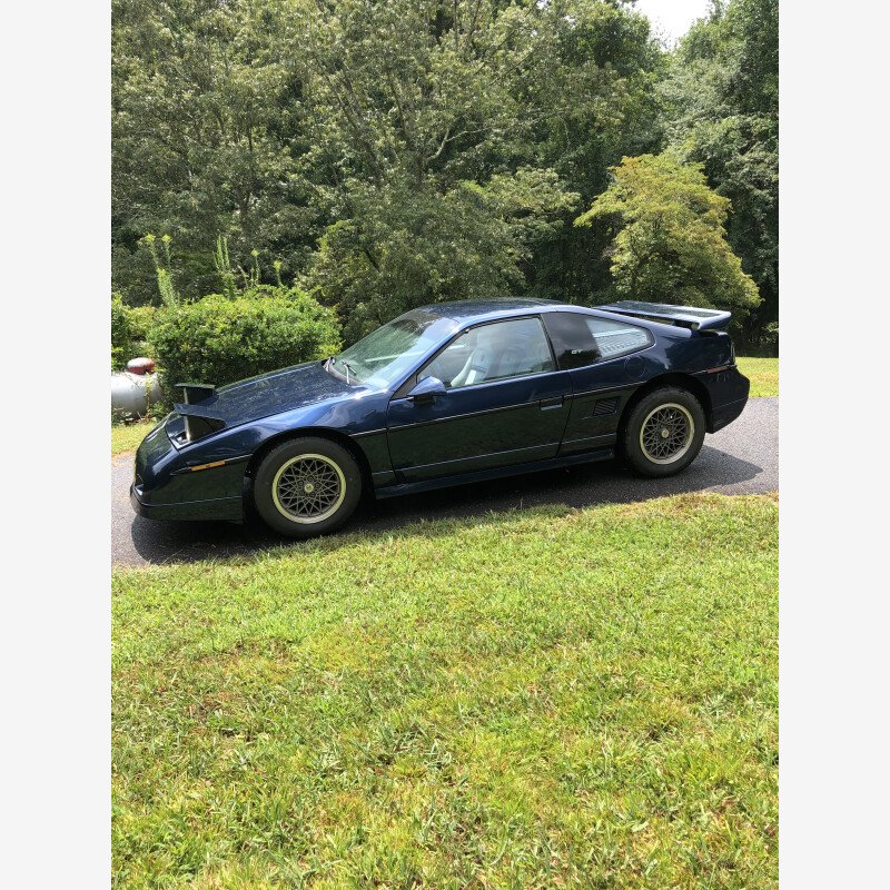 1986 Pontiac Fiero GT Custom Fastback 1G2PG9794GP274391