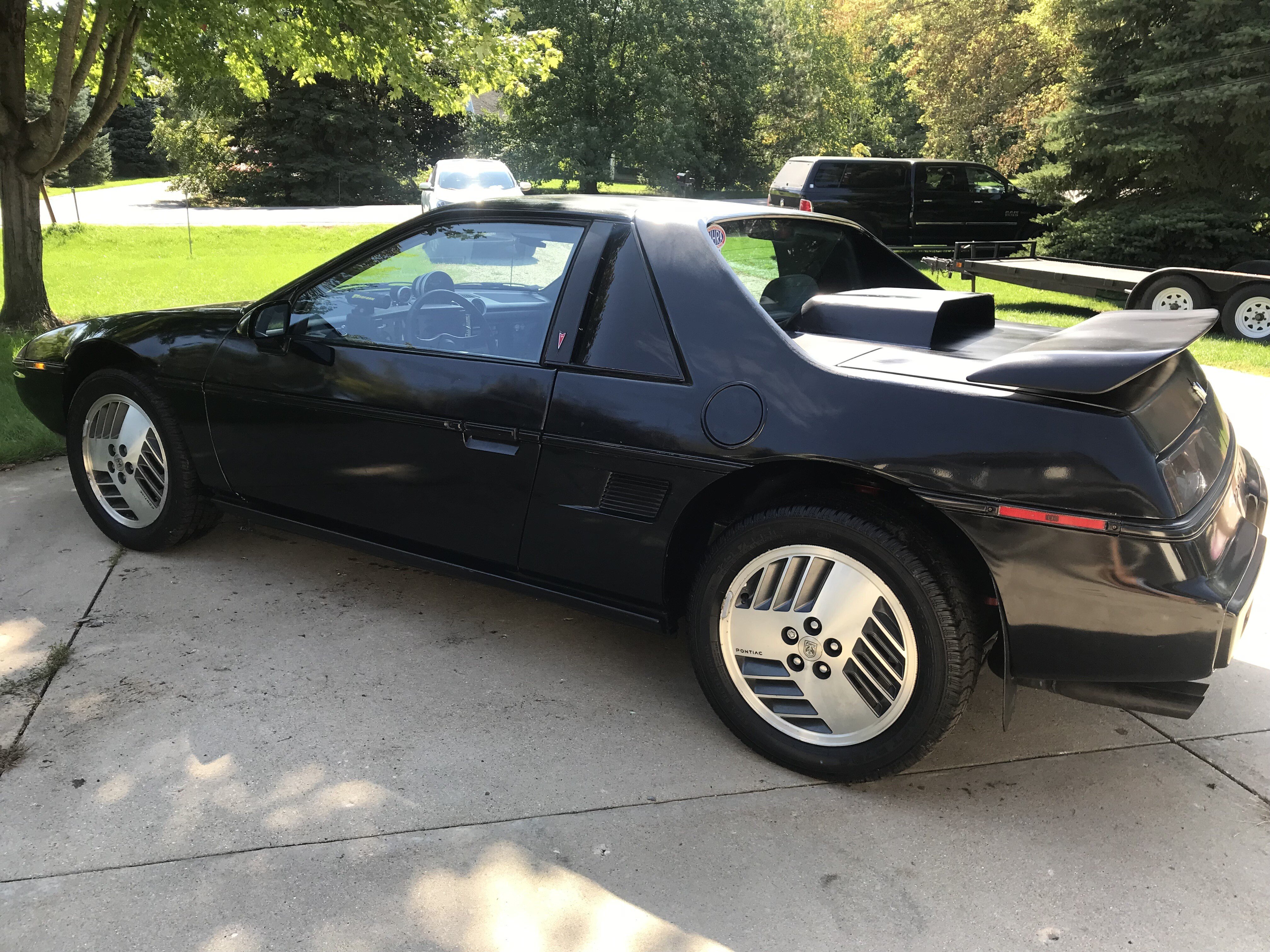 1984 Pontiac Fiero  Country Classic Cars