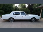Thumbnail Photo 1 for 1987 Lincoln Town Car Signature for Sale by Owner