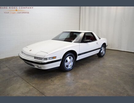 Photo 1 for 1990 Buick Reatta Coupe