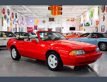 Photo 1 for 1992 Ford Mustang LX Convertible
