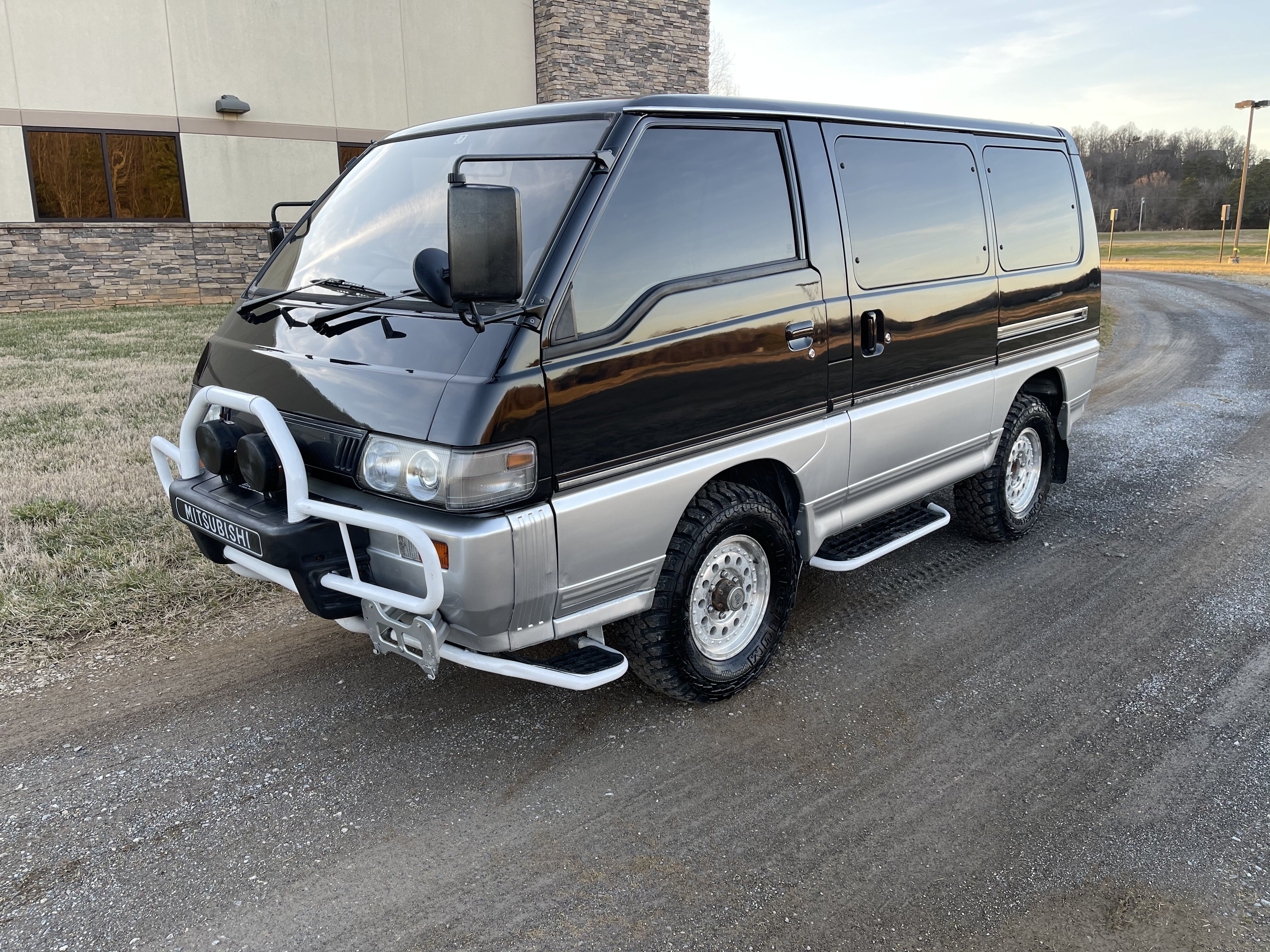 mitsubishi delica for sale near me