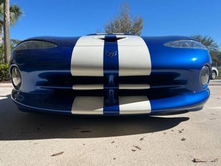 Thumbnail Photo undefined for 1996 Dodge Viper GTS