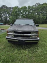 1999 Chevrolet Suburban 2WD for sale 102023039