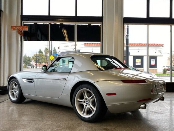 Thumbnail Photo undefined for 2001 BMW Z8