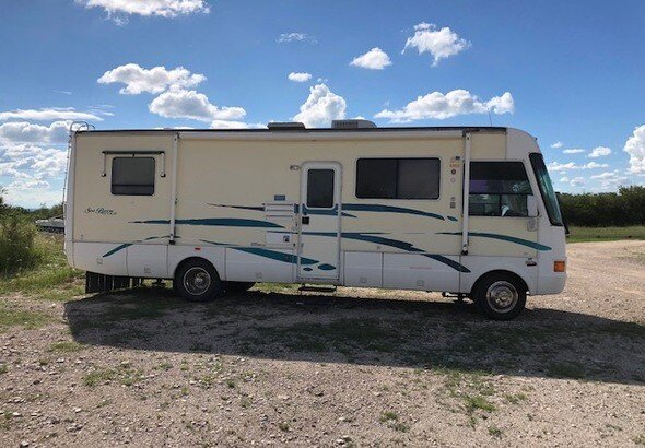 rv2001w