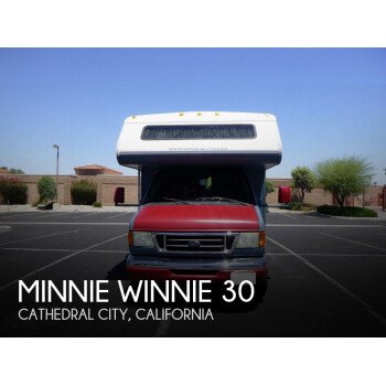 2004 Winnebago Minnie Winnie