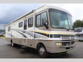 2005 Fleetwood Bounder 35P for sale 300408915