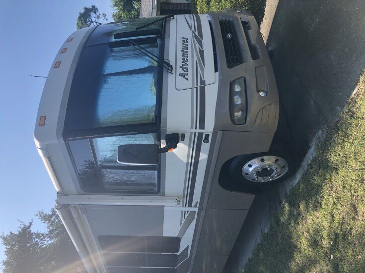 Photo for 2005 Winnebago Adventurer
