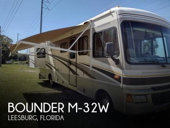 2006 Fleetwood Bounder