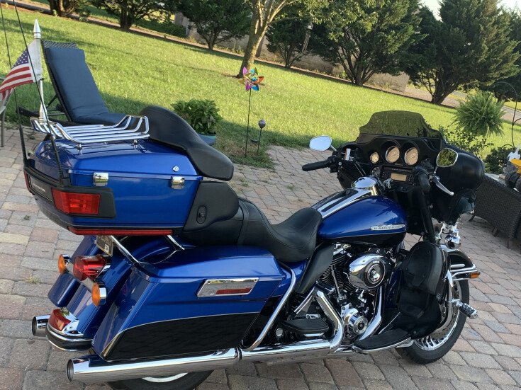 Thumbnail Photo undefined for 2010 Harley-Davidson Touring Electra Glide Ultra Classic 103