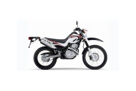 2010 Yamaha XT225 250 specifications