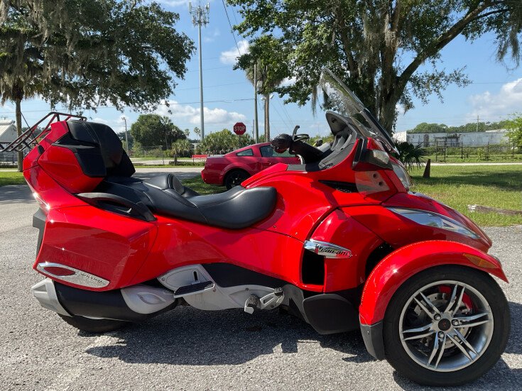 Thumbnail Photo undefined for 2011 Can-Am Spyder RT