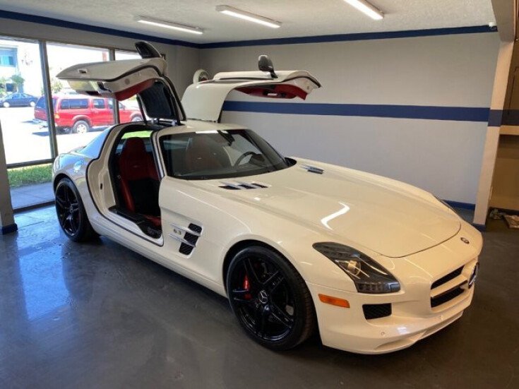 Thumbnail Photo undefined for 2011 Mercedes-Benz SLS AMG