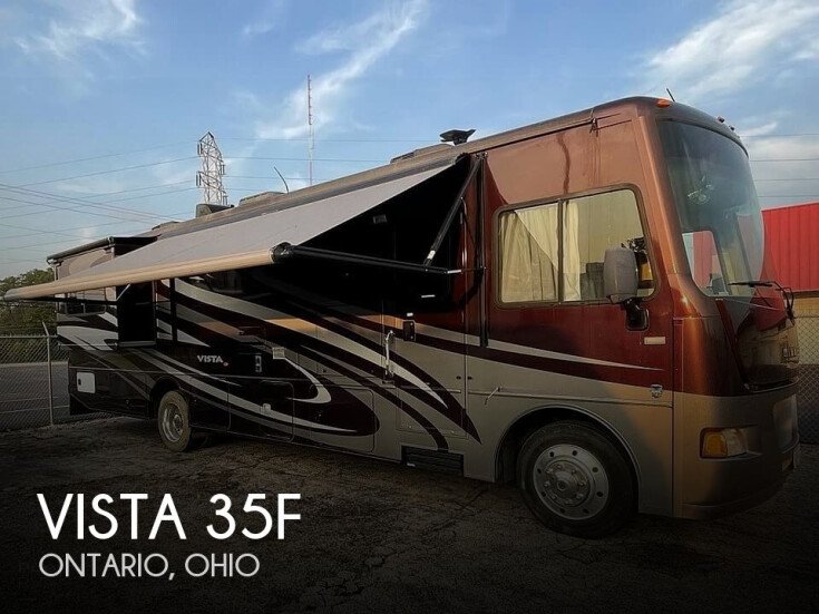 Thumbnail Photo undefined for 2014 Winnebago Vista 35F