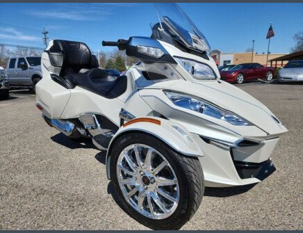 Thumbnail Photo undefined for 2015 Can-Am Spyder RT