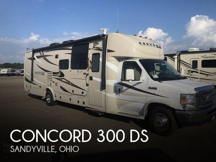 Thumbnail Photo undefined for 2015 Coachmen Concord 300DS