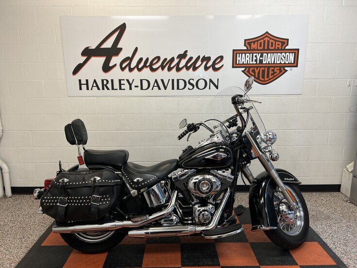 Thumbnail Photo undefined for 2015 Harley-Davidson Softail Heritage Classic