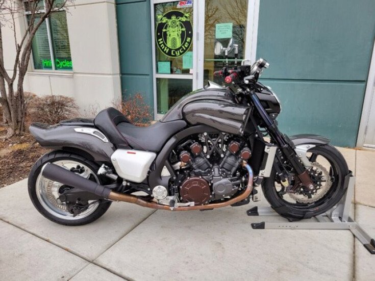Thumbnail Photo undefined for 2015 Yamaha VMax