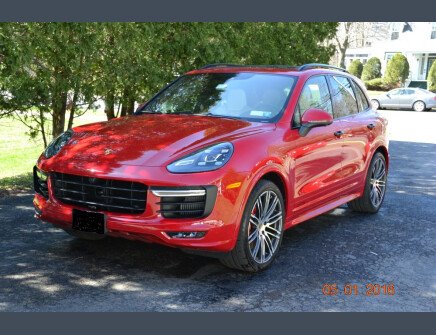 Photo 1 for 2016 Porsche Cayenne GTS for Sale by Owner