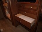 Thumbnail Photo 120 for 2017 Fleetwood Bounder 36H