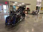 Thumbnail Photo 19 for 2017 Harley-Davidson CVO Street Glide