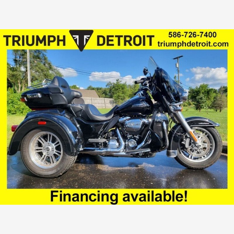 Used 2017 Harley-Davidson Tri Glide Ultra Trike FLHTCUTG For Sale