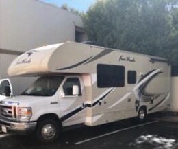 2017 Thor Four Winds for sale 300229802