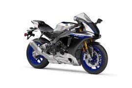 2017 Yamaha YZF-R1 R1M specifications