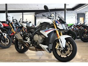 New 2018 BMW S1000R