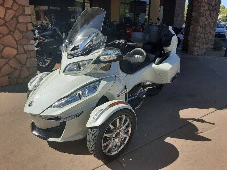 Photo for 2018 Can-Am Spyder RT