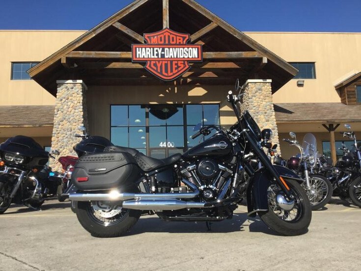 Thumbnail Photo undefined for 2018 Harley-Davidson Softail