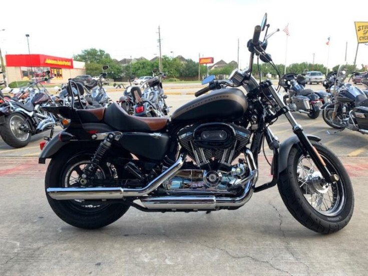 Thumbnail Photo undefined for 2018 Harley-Davidson Sportster 1200 Custom