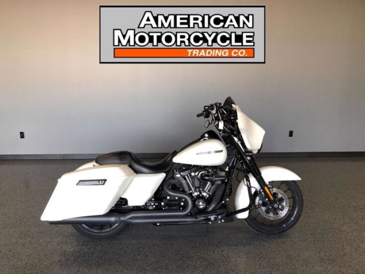 Thumbnail Photo undefined for 2018 Harley-Davidson Touring Street Glide Special
