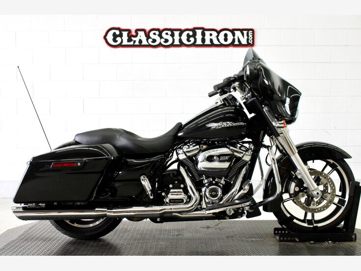 Thumbnail Photo undefined for 2018 Harley-Davidson Touring Street Glide