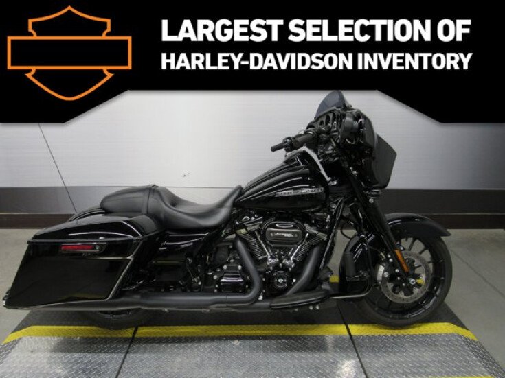 Thumbnail Photo undefined for 2018 Harley-Davidson Touring Street Glide Special