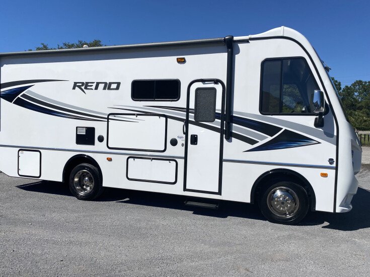 Thumbnail Photo undefined for 2018 Holiday Rambler Reno