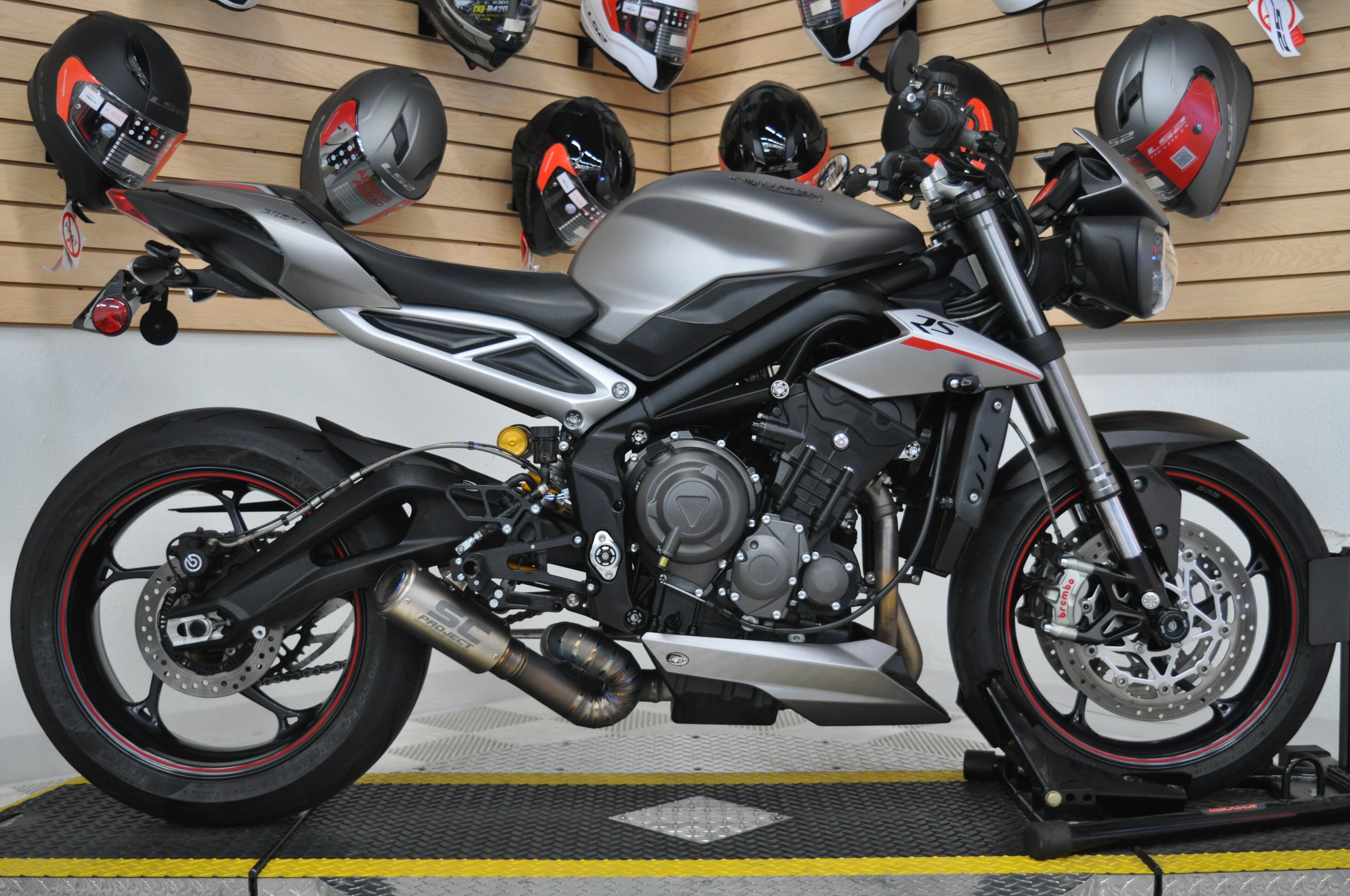 triumph street triple autotrader