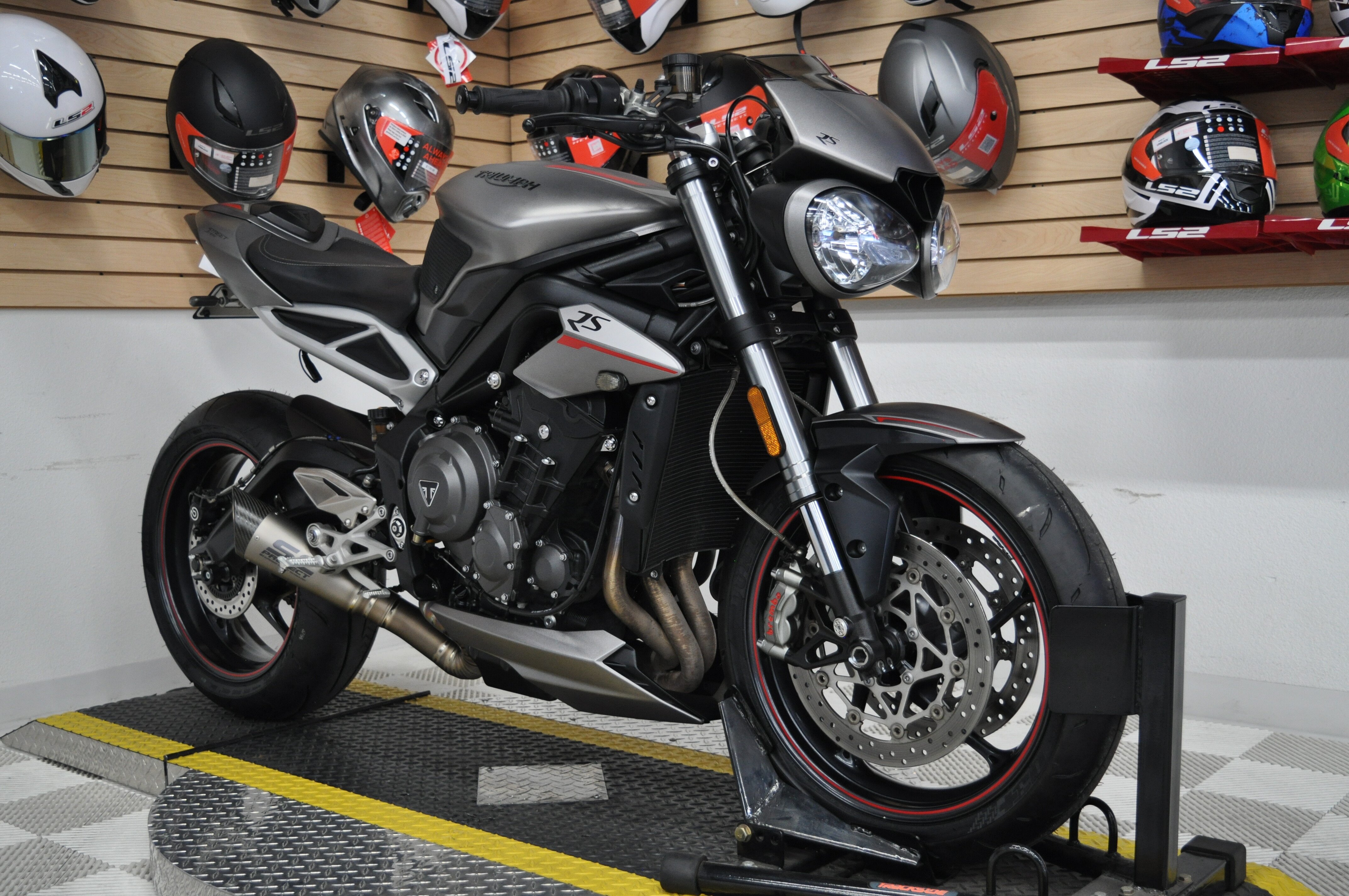 triumph street triple autotrader