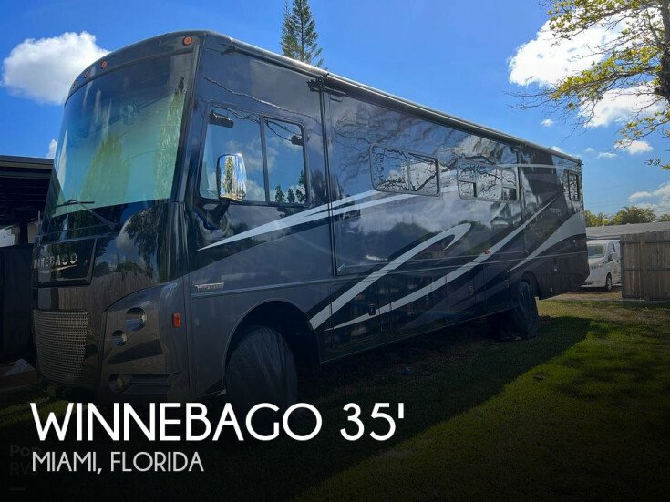 Thumbnail Photo undefined for 2018 Winnebago Vista