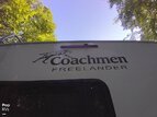 Thumbnail Photo 92 for 2019 Coachmen Freelander