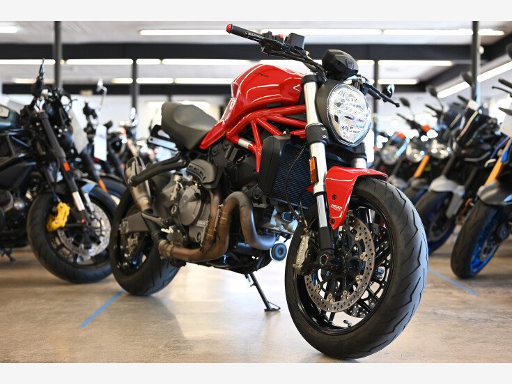 Thumbnail Photo undefined for 2019 Ducati Monster 821